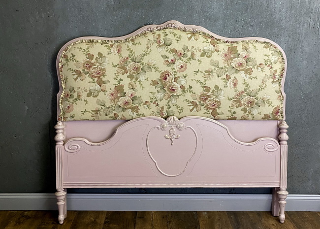 Upholstered shabby chic pink bed
